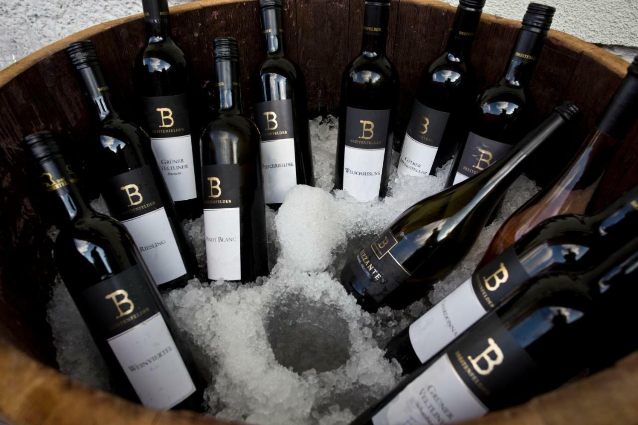 Weingut Breitenfelder Retz Kültér fotó